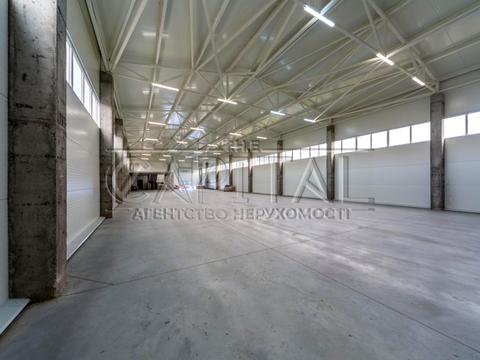 коммерческая по адресу Зоряна, 1