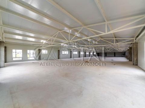 коммерческая по адресу Зоряна, 1