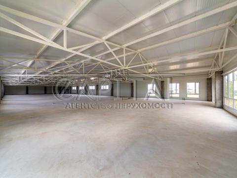 коммерческая по адресу Зоряна, 1