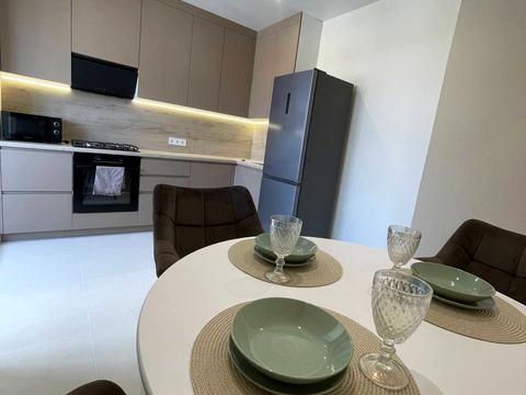 квартира за адресою Нижня Берегова вул., 2/2