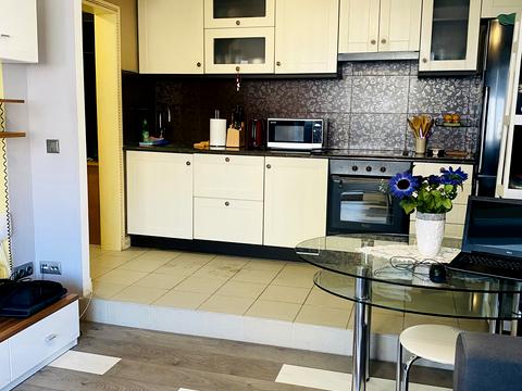 квартира за адресою Лариси Руденко вул., 10-В