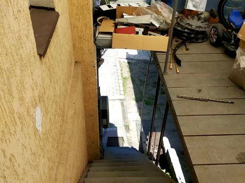 комерційна за адресою Союзу Українок вул. (), 4