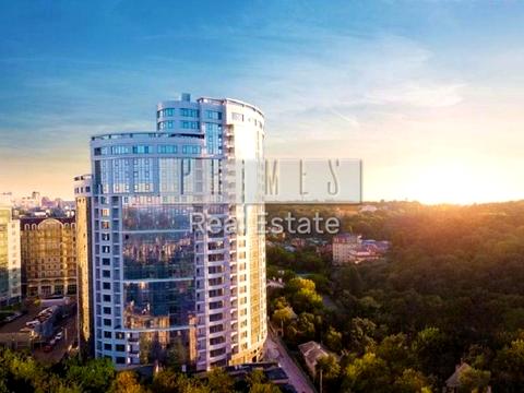 комерційна за адресою Буслівська вул., 12