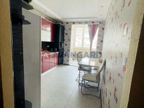 квартира по адресу Заречанская ул., 11л