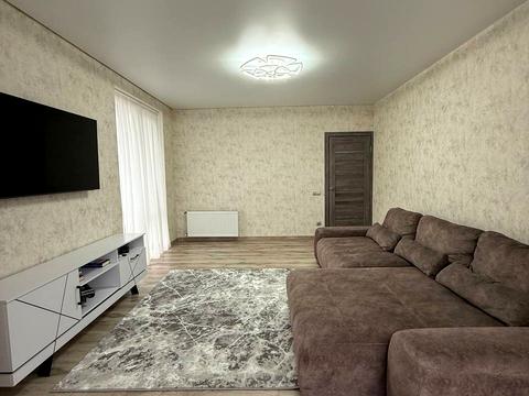 квартира по адресу Вячеслава Черновола ул., 98а