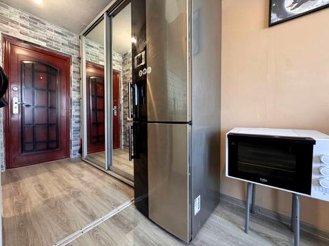 квартира за адресою Добровольців пров., 10