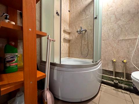 квартира за адресою Добровольців пров., 10