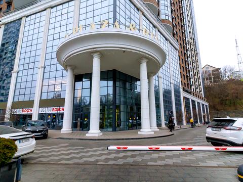 комерційна за адресою Глибочицька вул., 73