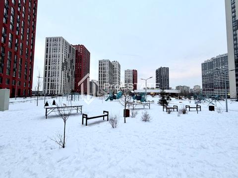 квартира за адресою Олександра Олеся вул., 8/17