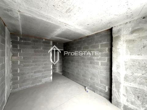 квартира за адресою Олександра Олеся вул., 8/17