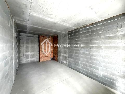 квартира за адресою Олександра Олеся вул., 8/17