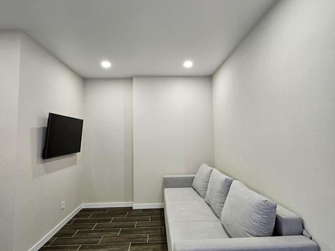 квартира по адресу Олега Мудрака ул. (Генерала Наумова), 1-Б