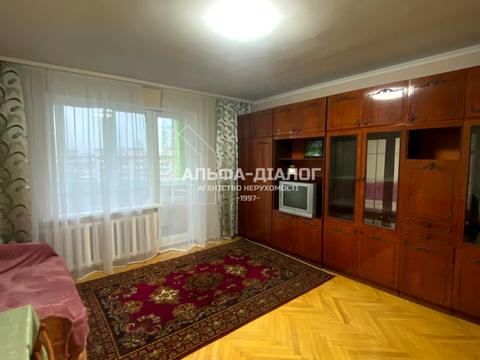 квартира за адресою Київ, Героїв полку "Азов" вул. (Маршала Малиновського), 27/23