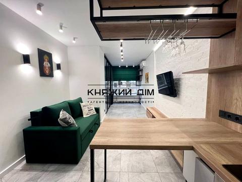 квартира по адресу Голосеевский просп. (40-летия Октября), 76