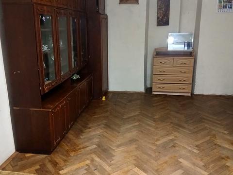 комната по адресу Ивана Нечуя-Левицкого ул., 7