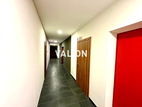 квартира за адресою Олександра Олеся вул., 8/17