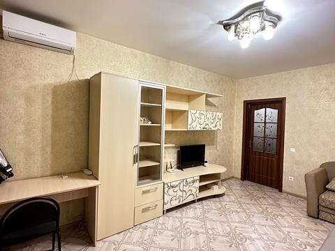 квартира за адресою Юрія Кондратюка вул., 5