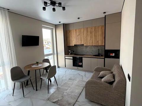 квартира за адресою Собранецька вул., 150