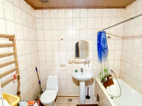 будинок за адресою Тополина вул.