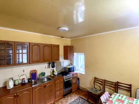 будинок за адресою Тополина вул.