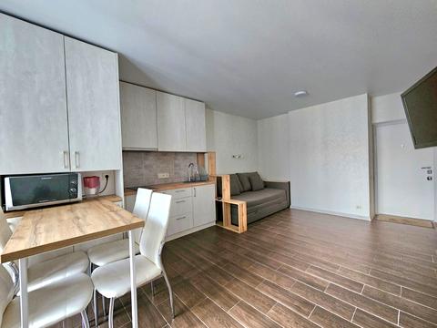 квартира за адресою Центральна вул., (Будинок 3)