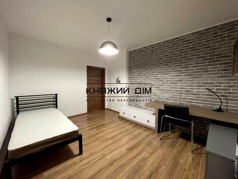 квартира за адресою Михайла Максимовича вул. (Онуфрія Трутенка), 3-Д