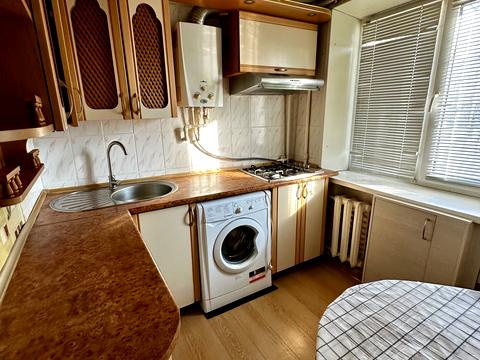 квартира за адресою Космонавтів вул., 90