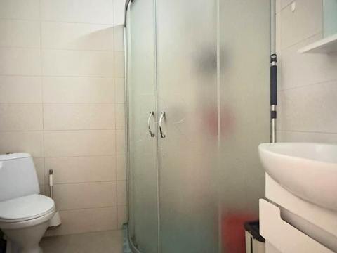 квартира за адресою Абрикосова вул., 1в