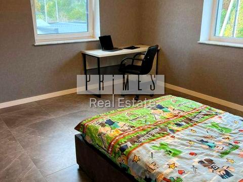 будинок за адресою Абрикосова вул.