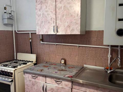 квартира за адресою Кам'янецька вул., 84