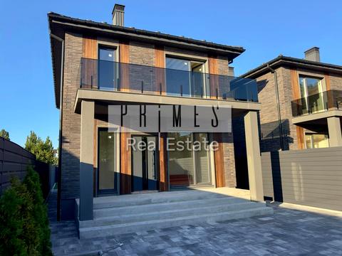 дом по адресу 14-та Садова ул.