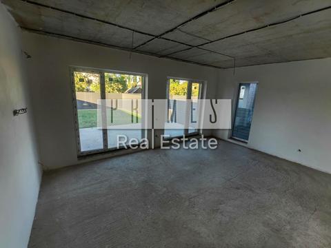 дом по адресу 14-та Садова ул.