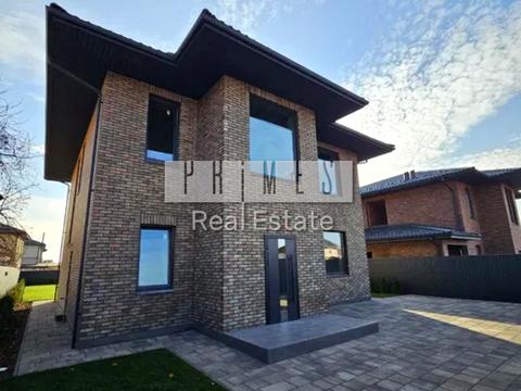 будинок за адресою Червоних Троянд пров.