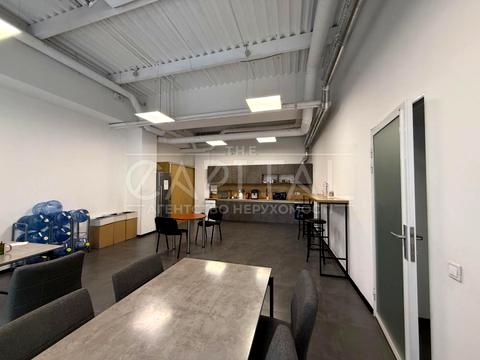 коммерческая по адресу Сімʼї Прахових ул. (Гайдара), 27