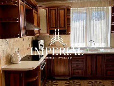 будинок за адресою Берестейський просп. (Перемоги), 214