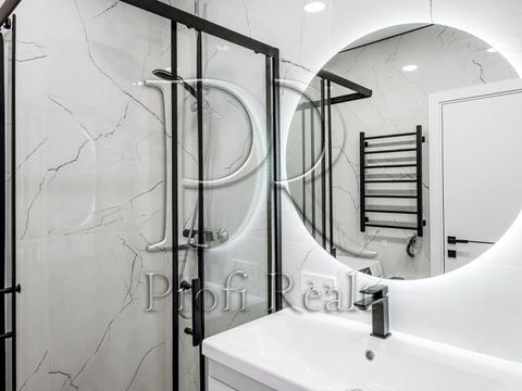 квартира за адресою Олександра Олеся вул., (Будинок 7.8)