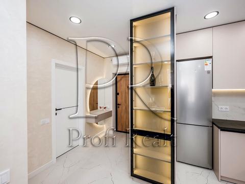 квартира за адресою Олександра Олеся вул., (Будинок 7.8)