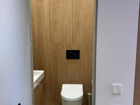 квартира за адресою Олександра Олеся вул., 4-Б