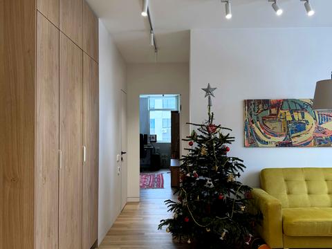 квартира за адресою Олександра Олеся вул., 4-Б