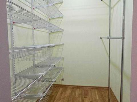 квартира за адресою Дніпровська набережна вул., 14