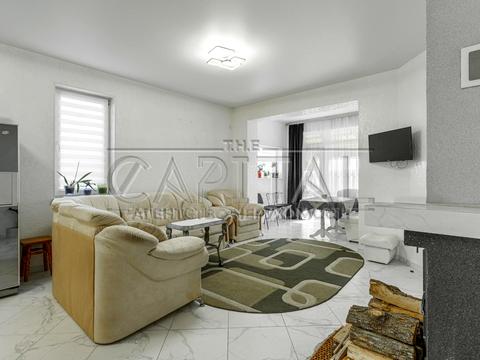 дом по адресу Вул. Світанкова, 4