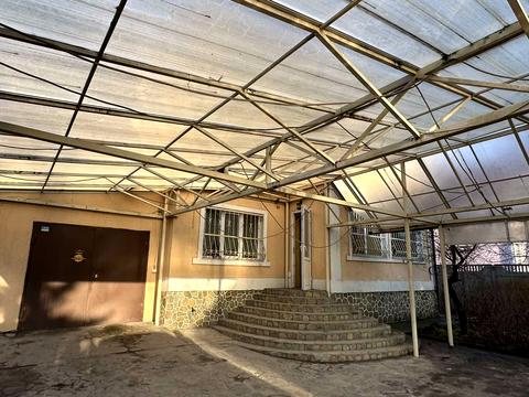 будинок за адресою Довбуша