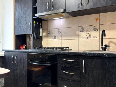 квартира за адресою Яновського вул., 58