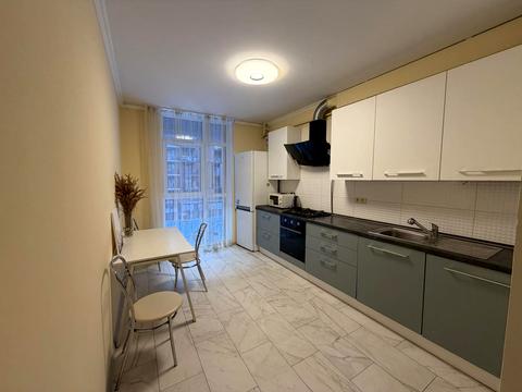 квартира за адресою В'ячеслава Чорновола просп. (), 16а