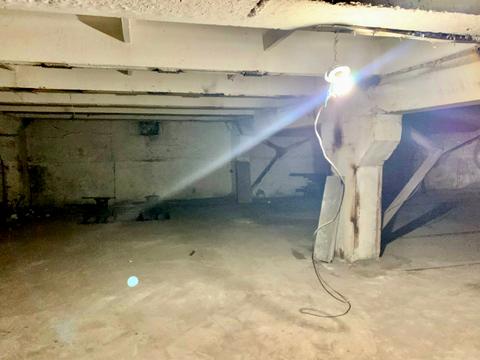 комерційна за адресою Деревлянська вул. (Кірінаківська), 20