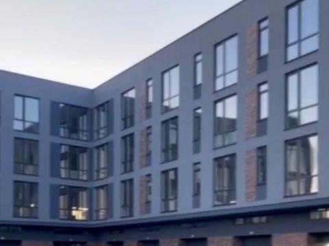 комерційна за адресою Полковника Гуляєва просп. (Маршала Жукова), 111