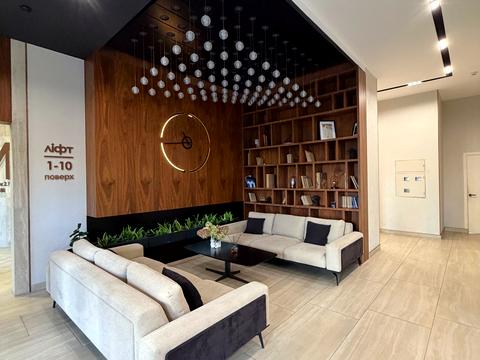 комерційна за адресою Академіка Заболотного вул., 1-А