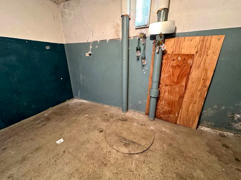 паркоместо по адресу Леоніда Каденюка ул. (Космонавта Волкова), 2-в