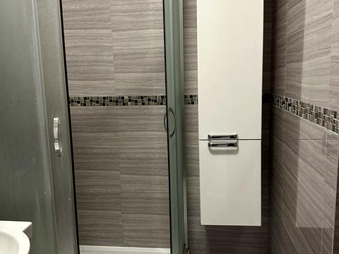 квартира за адресою Академіка Єфремова вул. (Командарма Уборевича), 8-А