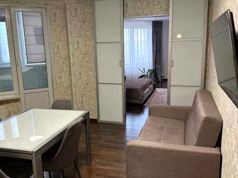 квартира за адресою Гольдбергівська вул. (1-ї Кінної Армії), 9